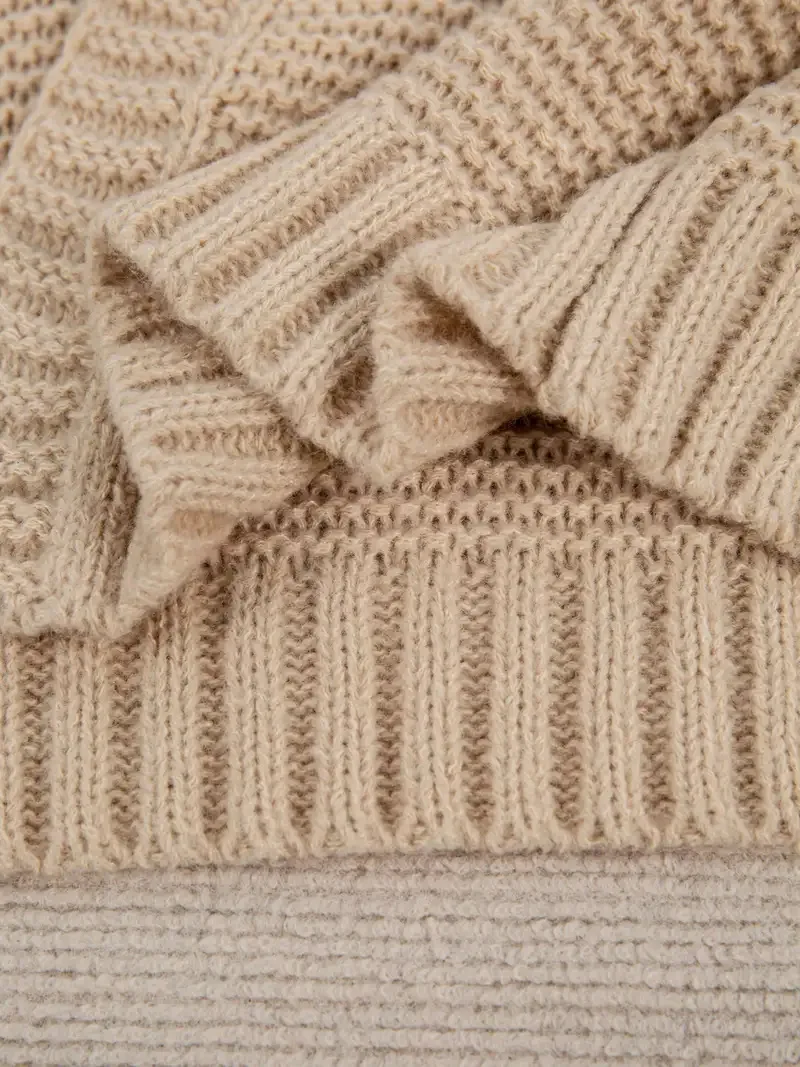Gilet en Maille Torsadée pour Femme
